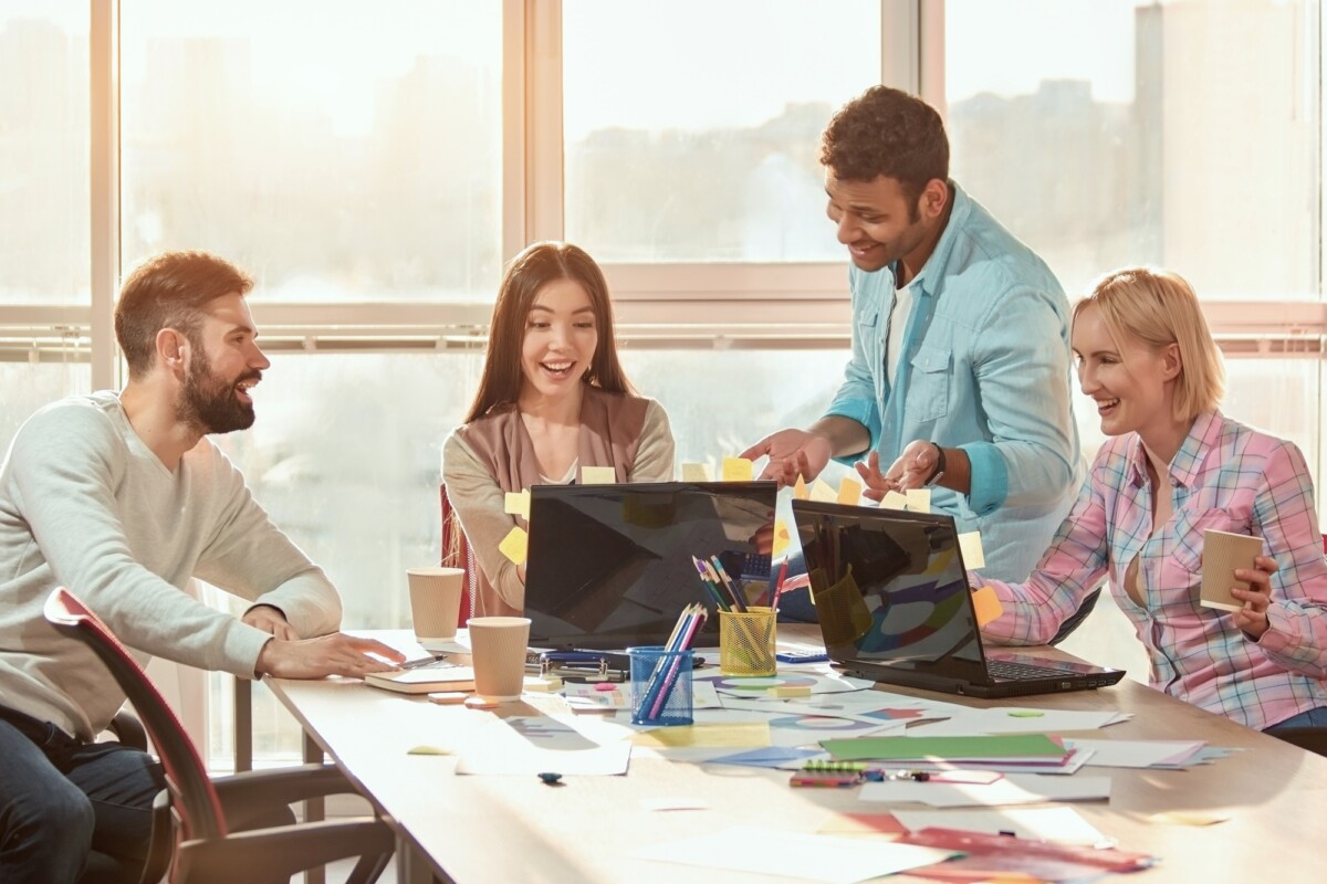 Online colleges for associate's degree in business administration
